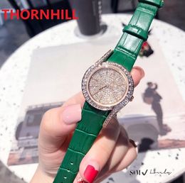 Diamonds Iced Out Watches 32mm Leather Women Quartz Movement montre Watch Gift Party Wristwatch Clock
