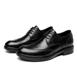 Men Dress Shoes Flats genuine Leather brogue England Oxford Men black flats lace up spring autumn Fashion Shoes men footwear