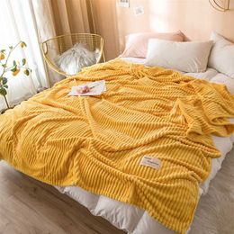 Bonenjoy Blankets for Beds Solid Yellow Colour Soft Warm 300GSM Plaid Square Flannel Blanket On the Bed Thickness Throw Blanket 211122