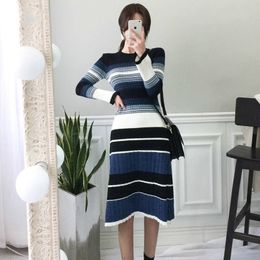 Striped Woman Knitted Mid Dress Full Flare Sleeve Female Casual A-line Dresses Slim Woman Midi Dress for Woman Autumn Dress 210515