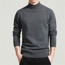 Men Sweater Solid Pullovers Mock Neck Spring And Autumn Wear Thin Fashion Undershirt Size M to 4XL 210812