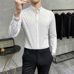 High Quality Business Casual Shirts for Men Spring Long Sleeve Slim Plaid Shirts Social Party Dress Blouse Chemise Homme 210527