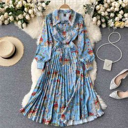 Spring Bohemian Vacation Midi Dress Women Retro Print Pleated Turndown-Collar Long Sleeve Button A-line es 210430