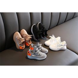 Klasik S Lace Up Bebek Sneakers Yüksek Kalite Yumuşak Kız Erkek Ayakkabı Mükemmel Güzel İlk Yürüyüşe Bebek Tenis 210729
