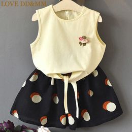 LOVE DD&MM Girls Sets Summer Style Children's Wear Girls' Pure Colour Corsage Sleeveless Tank Top + Wave Point Shorts Set 210715