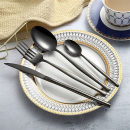 Black Forks Spoons Knives 304 Stainless Steel Western Cutlery Set Kitchen Food Christmas Gift Tableware Dinnerware 210318