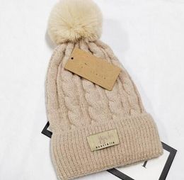 Wholesale Beanie New Winter Caps Knitted Hats Hip Hop Men gorro Bonnet Women Beanies Fur Pompoms Warm Skull Cap snapback S7555