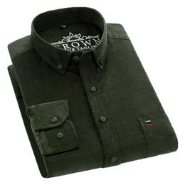 Aoliwen brand Corduroy Casual Shirts For Men Clothing blackish green Clothes Long Sleeve Shirt Retro fashion 210721