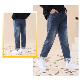 Fashion Spring Boys Jeans Cotton Blue Denim Trousers for Teenagers Solid Colour Loose Cowboy Pants Baby Clothes 4 6 8 12 15T 210622