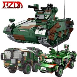 Xingbao Weapons WW2 Military Series Tank PZH2000 Crane Set Armoured Truck Building Blocks MOC Bricks Educational Toys Boy kids X0902