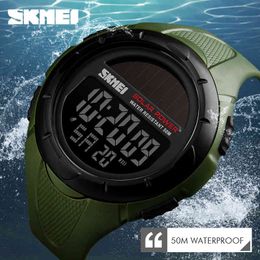 SKMEI Solar Power Watch Mens Wristwatch Luminous Digital Watch Chrono Waterproof Outdoor Sports Watch Wrist Masculino New X0524