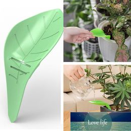 1PCS Potted Plant Diversion Watering Device Plant Leaf Watering Device Diversion Splash-proof Funnel Funnel Watering Kit Factory price expert design Quality