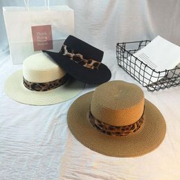 01910-DUXIAO4576 Summer Leopard Print RIBBON Flat Straw Fedoras Hat Sunscreen Men Women Panama Caps Wide Brim Hats