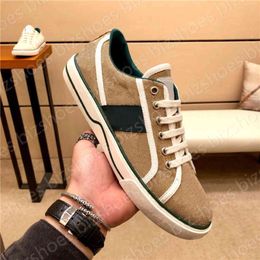 red shoe laces UK - Tennis 1977 Sneakers Mouse Apple Low-Top Casual Shoe Lace Up Green Red Stripe Designer Shoes Luxurys Sneaker Chaussures yemianbu