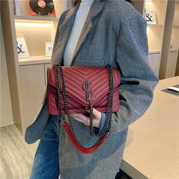 Luxury Handbags Women Messenger Pillow Good Quality Leather Shoulder For Daily Designer Female Crossbody Retro Dinner Bag Red Sac A Main