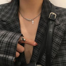 Pendant Necklaces 2021 1Pcs Hip Hop Short Cross Chain Necklace For Women And Men Jewelry Gifts Key Accessories