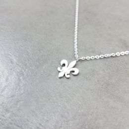 Designer Necklace Luxury Jewelry Fleur de Lis For Women Stainless Steel French National Flower Lily Lotus Faith Choker Collier Femme