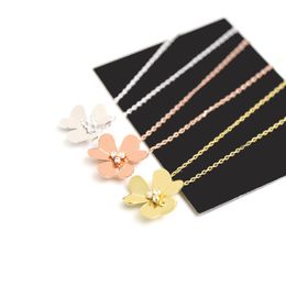 Brand 3 Leaf Flower Diamonds Pendant Necklace 45cm Clavicle Chain Clover Sakura For Women Wedding Party Jewellery