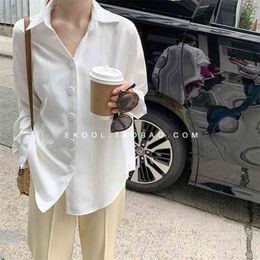 Spring Autumn Blusas Mujer Korea Fashion Women Long Sleeve Loose Shirts all-matched Casual V-neck Big Button Chiffon Blouse S443 210512