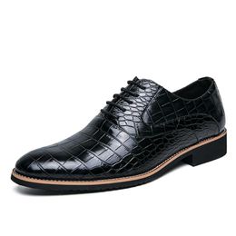 Dress Shoes Oversize 38-47 Men's Fashion Plaid Leather Male Formal Pointed Toe Lace-up