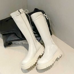 Black White Fashion Split Leather Knee High Boots Platform Square Low Heel Motorcycle Boots Autumn Women Zipper Women Boots Y1018