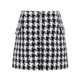 Fashion Trend of Women's Lion Buttons Double Breasted T Wool Houndstooth Mini Skirt Elegant Plaid A Line Short Skirts 210730