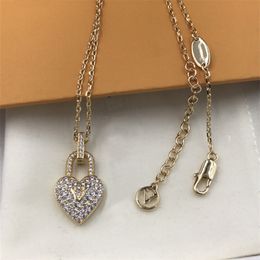 Ladies Diamond Heart Letter Necklace with Box Crystal Lock Charm Chain Birthday Gift Pendant Necklaces Golden Statement Jewelry