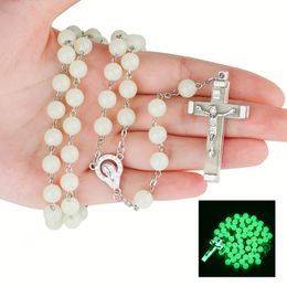 Glow in The Dark Cross Rosary Necklace For Women Luminous Catholic Beads Religious Jesus Crucifix Pendant Necklace Jewellery