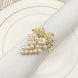 10pcs High-end el tableware fruit grape napkin buckle pearl napkin ring mouth cloth ring model room decoration buckle 210706