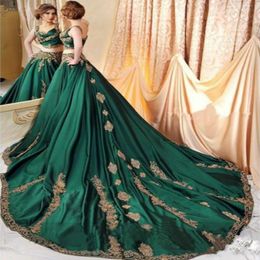 piece indian prom dress UK - Chic Indian Abaya Green 2 Piece Prom Dresses with Gold Lace Applique Sexy Straps Saudi Arabic Kaftan Dress Evening Wear Formal Party Gowns