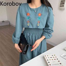 Korobov Korea Chic Age-reducing Retro Embroidery Flowers Round Neck Folds Waist Slimming Mid-length Puff Sleeve Dress Women 210430