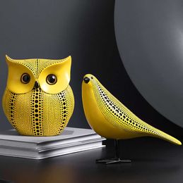 Ornaments Bird Decoration Accessories Owl Figurine Living Room Sculpture Wine TV Cabinet Crafts Animal Home Decor