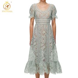 Fashion Elegant Solid Lace Hollow Out Dress Women's Flared Sleeves Vintage Green Summer Dresses Vestidos 210520