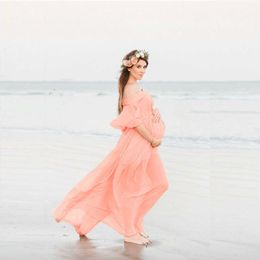 Shoulderless Maternity Photography Props Long Dress Ruffles Pregnancy Dresses Elegence Pregnant Women Maxi Gown For Photo Shoots Q0713