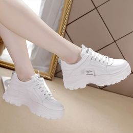 Running Flat shoes for Men Women Classic Trainers Professional Jogging Outdoor Sports Walking Sneakers Hiking Top quality