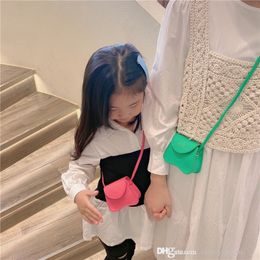 2021 children cute change purse parent-child Kids pure Colour one shoulder crossbody bag fashion candy Colours girls mini handbags F676