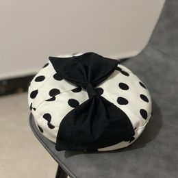 Berets Korea Sweet And Cute Bow Beret Hat Autumn Winter Fashion Dot Modeling British Retro Women's Painter