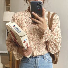 Retro temperament floral long-sleeved shirt female design sense Summer elegant V-neck shirt with ruffles shirt and blouse 210514