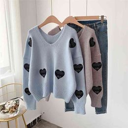 Winter Cute Sweater and Pullovers for Women V neck Sweet Heart Embroidery Knit Jumpers Chic Blue Streetwear Korean Sweaters 210430