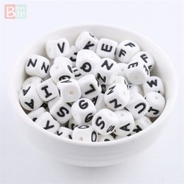 100pc 12mm Silicone English Alphabet Letter Bead BPA Free Teether DIY Nursing Teething Necklace Pacifier Chain Baby Toy 211106