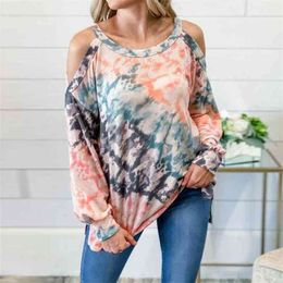 Sexy Off Shoulder Women Autumn T-Shirts Winter Halter Tie Dye Print Lantern Long Sleeve TShirt Casual Loose Pullover Ladies Tops 210522