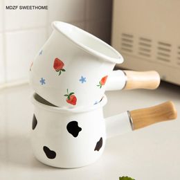 MDZF SWEETHOME 500ml Enamel Milk Pot With Wooden Handle Gas Stove Induction Cooke Baby Breakfast Milk Coffee Saucepan Cookware 210319