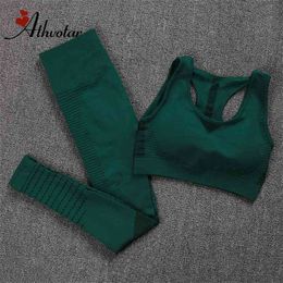 ATHVOTAR 2 Piece Set Women Stripe Seamless Yoga Workout Fitness Clothes for Crop Top Push Up Leggings Gym 210802
