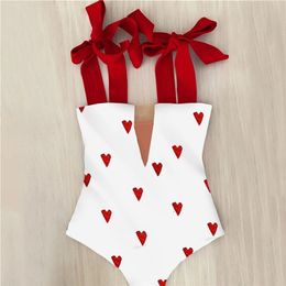 Sexy Swimsuit Shoulder Strappy Heart print Swimwear Women Backless Bathing Suit Beach Wear Monokini 210630