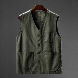 Men Military Waistcoat Many Pockets Vest Sleeveless Jacket Plus Size 6XL 7XL 8XL Large Male Travel Coat Army Tactical Clothing 210925