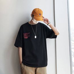 2021 Cool T shirt casual one piece t-shirt boys anime summer top tees Half Sleeve Luffy Tshirt Streetwear Funny Male Casual Tees Y0322