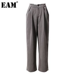 [EAM] High Waist Gray Metal Buckle Decoration Long Casual Trousers Loose Pants Women Fashion Spring Autumn 1DD6949 210512