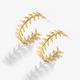 Hollow Leaf Gold Colour Hoop Earring for Women Geometric Round Meta Large Stud Earrings Oorbellen Jewellery