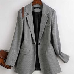PEONFLY Vintage Double Breasted Office Ladies Plaid Blazer Loose Single Button Coat Jacket Women Blazers Female Plus Size 211122