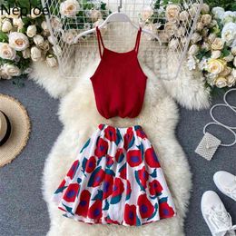 2 Piece Set Women Solid O Neck Sleeveless Female Camis +Flower Print Stretch Waist Ladies Skirts Fashion Suits 1C006 210422